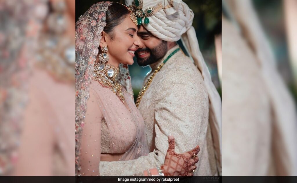 New Pics From Rakul Preet Singh And Jackky Bhagnani’s “Fairytale” Wedding In Goa