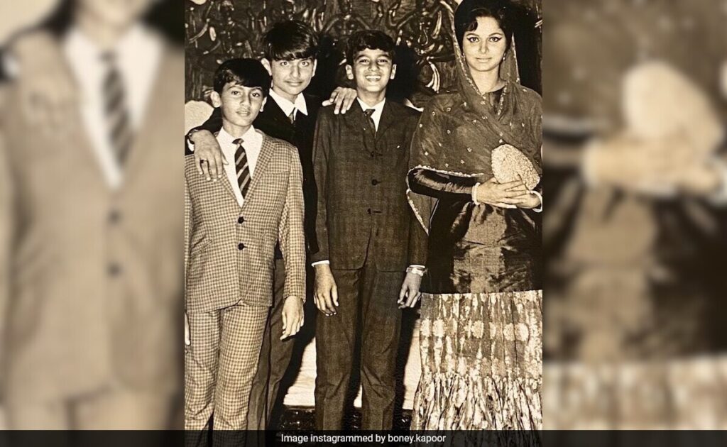 Can You Identify The “3 Musketeers” With Waheeda Rehman In This Pic?