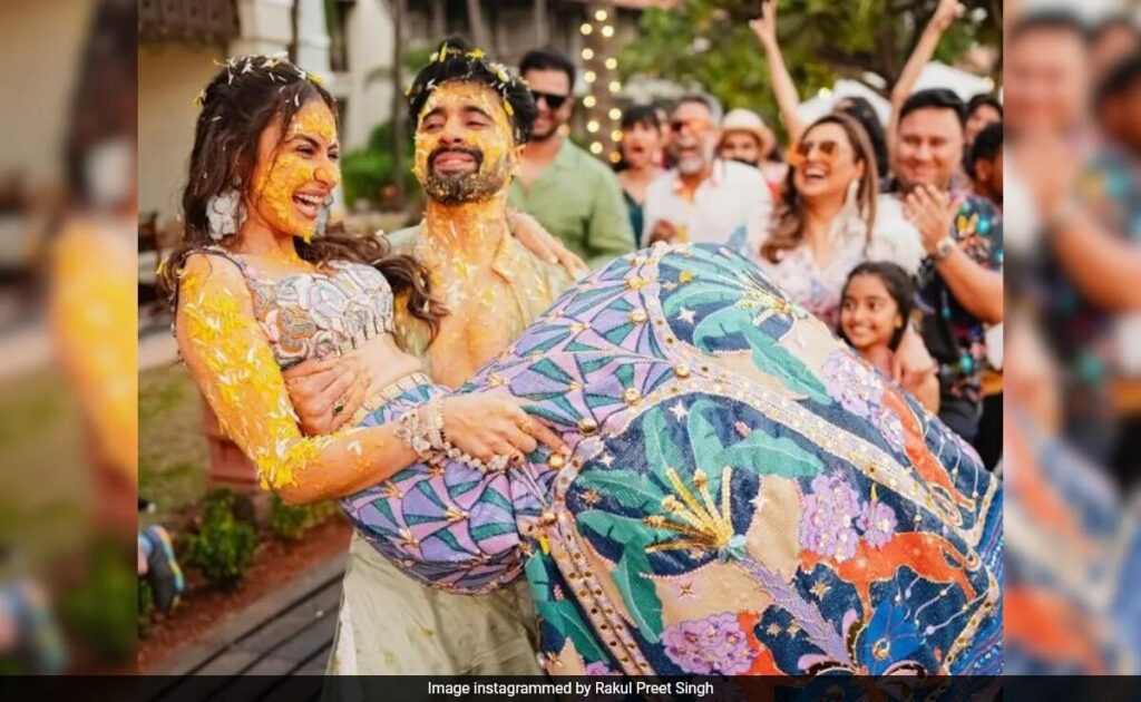 Inside Rakul Preet Singh And Jackky Bhagnani’s “Love And Laughter” Filled Haldi Pics