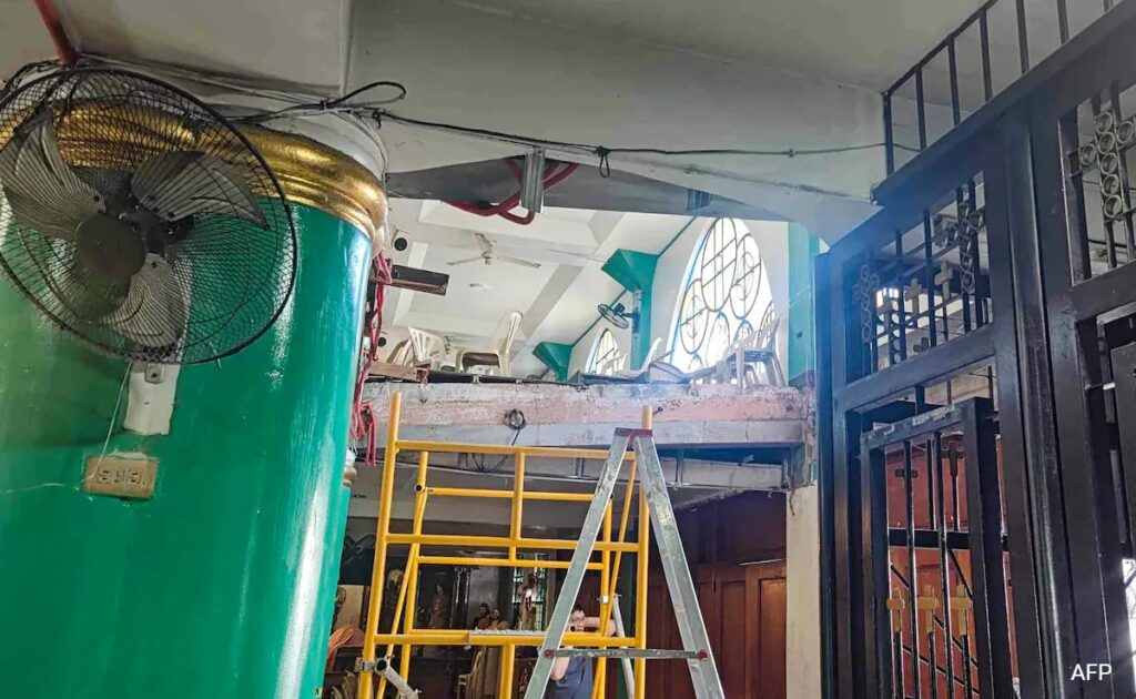 1 Dead, 53 Injured As Church Balcony Collapses During Prayer In Philippines