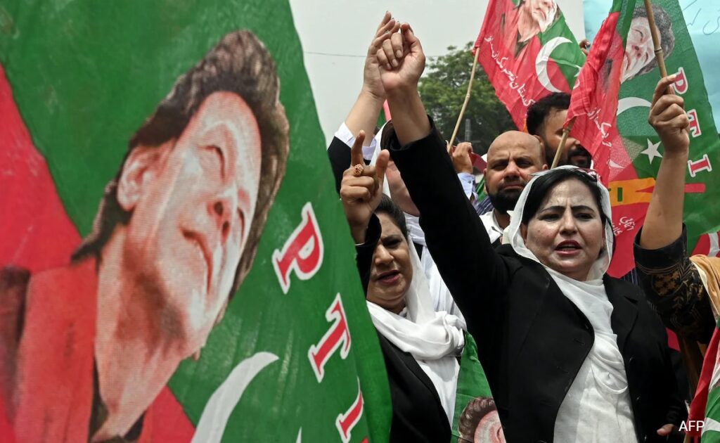 Imran Khans Party After Asif Zardari Elected Pakistan President, Calls For Protest