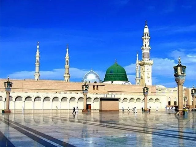 رمضان میں مسجد نبوی کی چھت پر روزانہ 90 ہزار افراد نماز ادا کر رہے ہیں