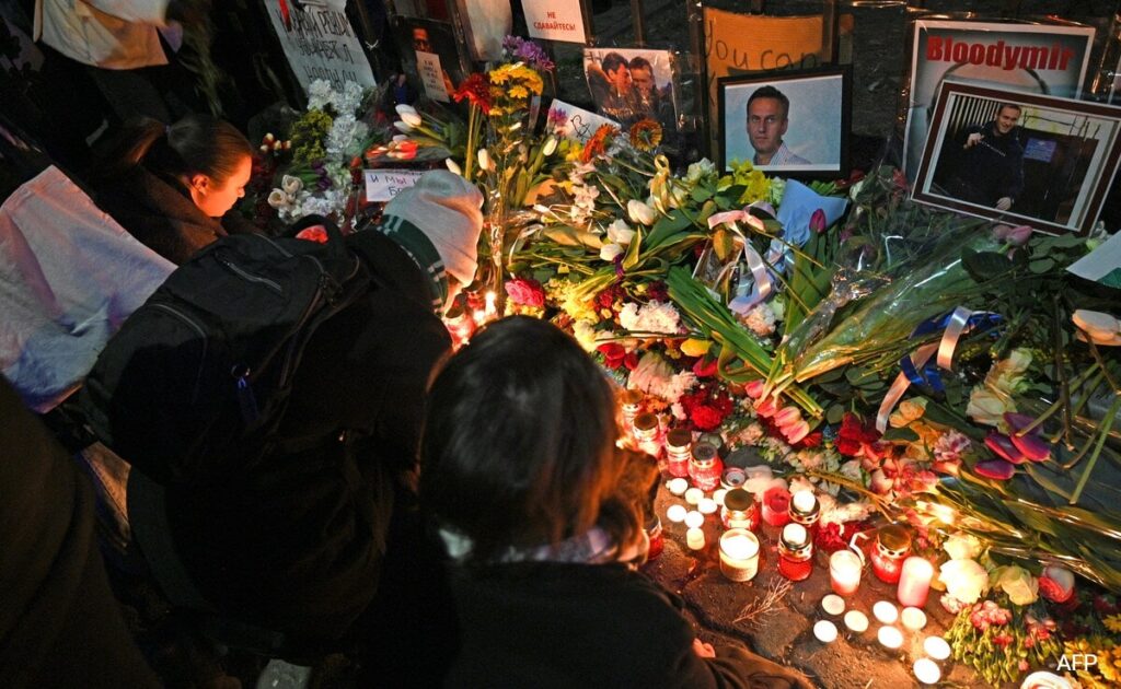 67 People Marking Alexei Navalny’s Funeral Detained By Russian Police, Says NGO