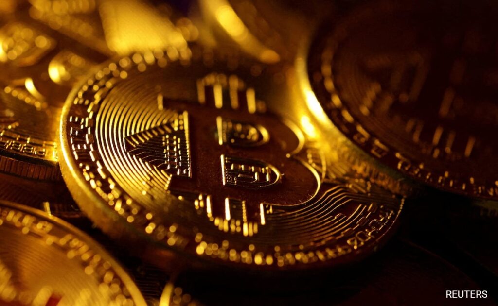 Gold, Bitcoin Hit Lifetime High But Stock Markets Fall