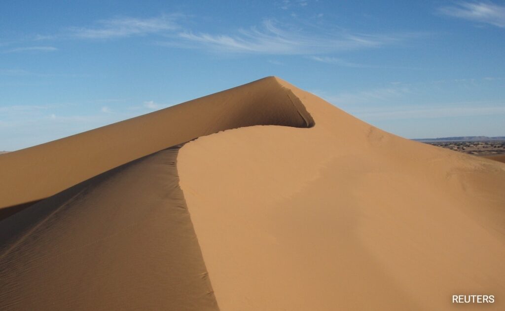 Scientists Solve Mystery Behind One Of The Earth’s Oldest Star Sand Dunes