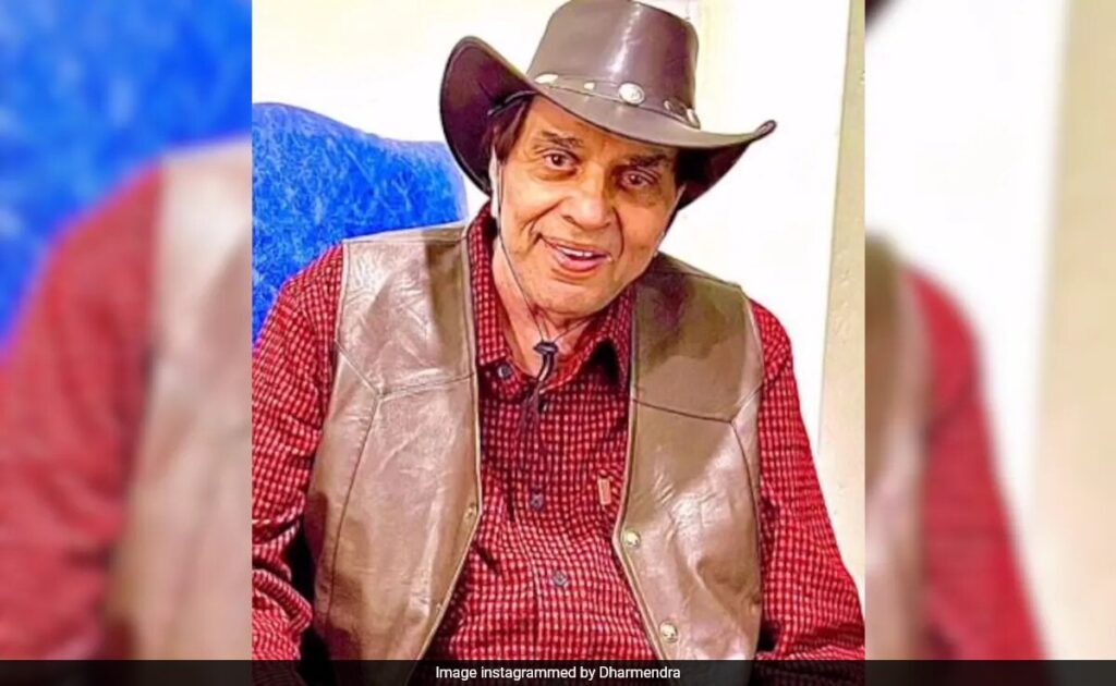 In A Now Deleted Post, Dharmendra Reveals He Fractured His Ankle