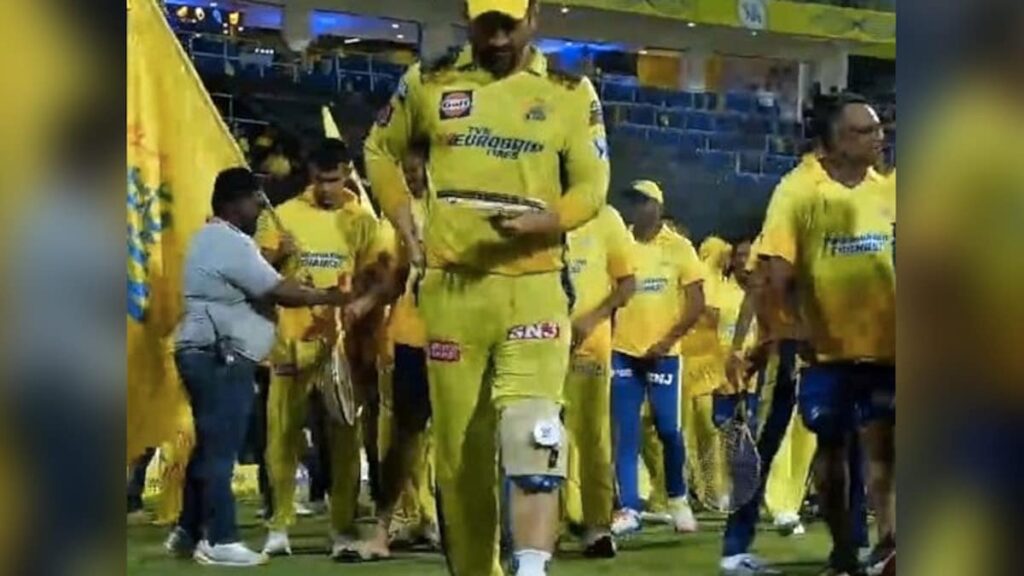 MS Dhoni’s “Knees Are Getting Worn Out”: Ex-CSK Star’s Massive Comment, Says “If He Was On Wheelchair…”