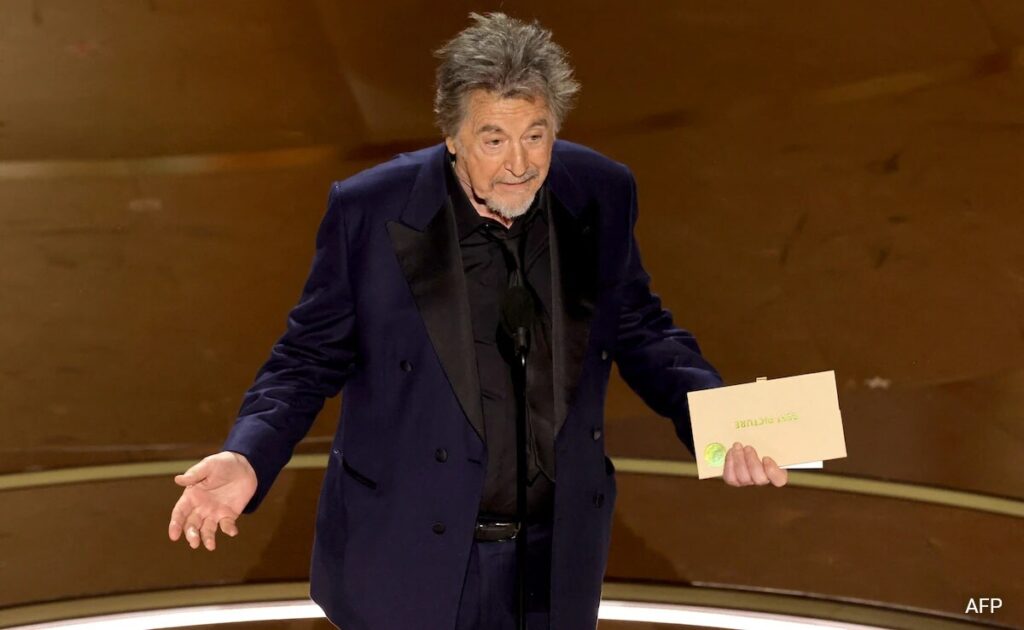 Al Pacino’s Oscars Controversy Topped With Memes And A Clarification