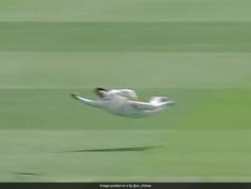 “Superman”: Glenn Phillips’ Flying One-Handed Catch Stuns Internet. Watch